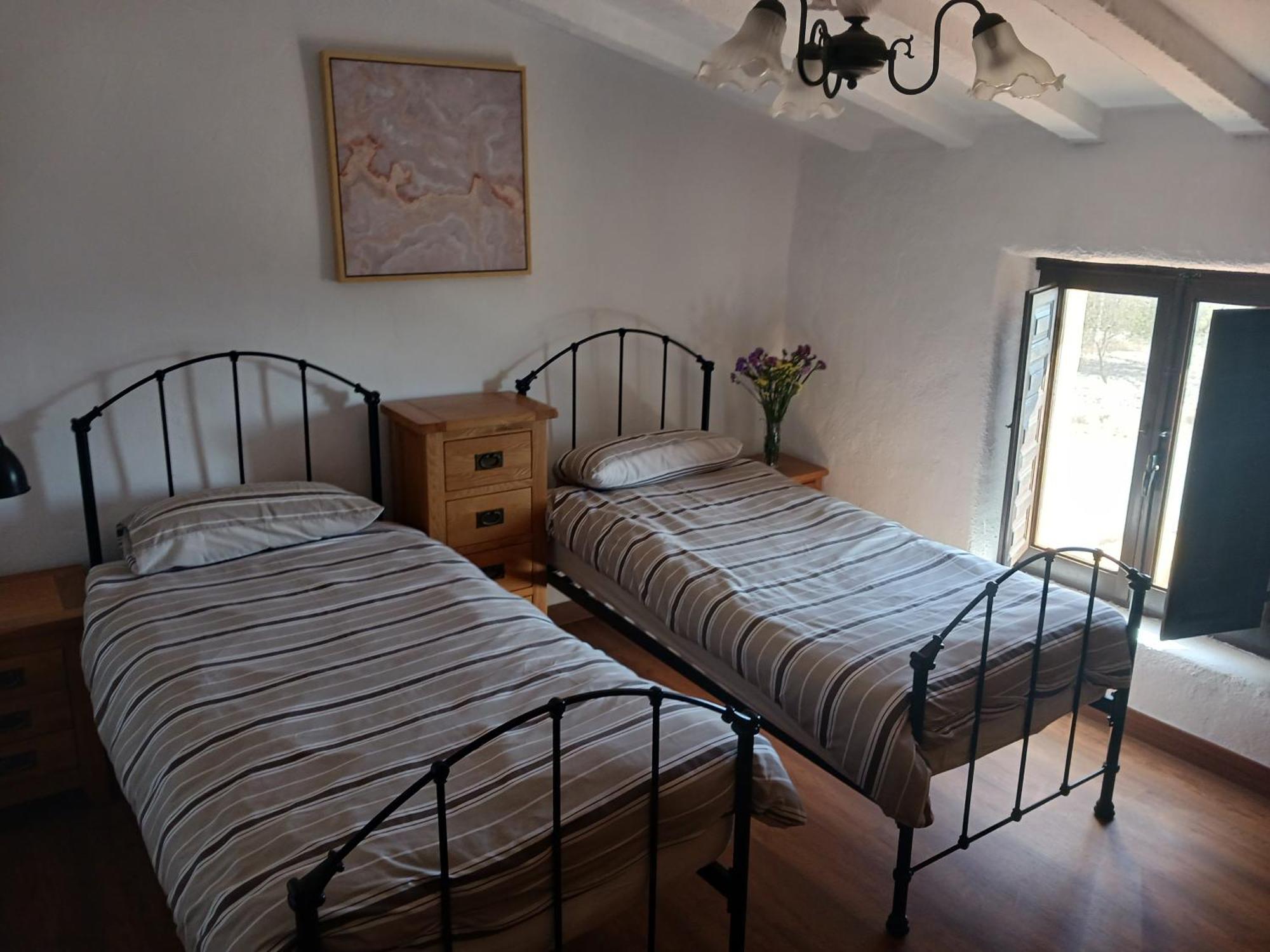 Casa Rural Los Cerezos 阿尔沃斯 外观 照片