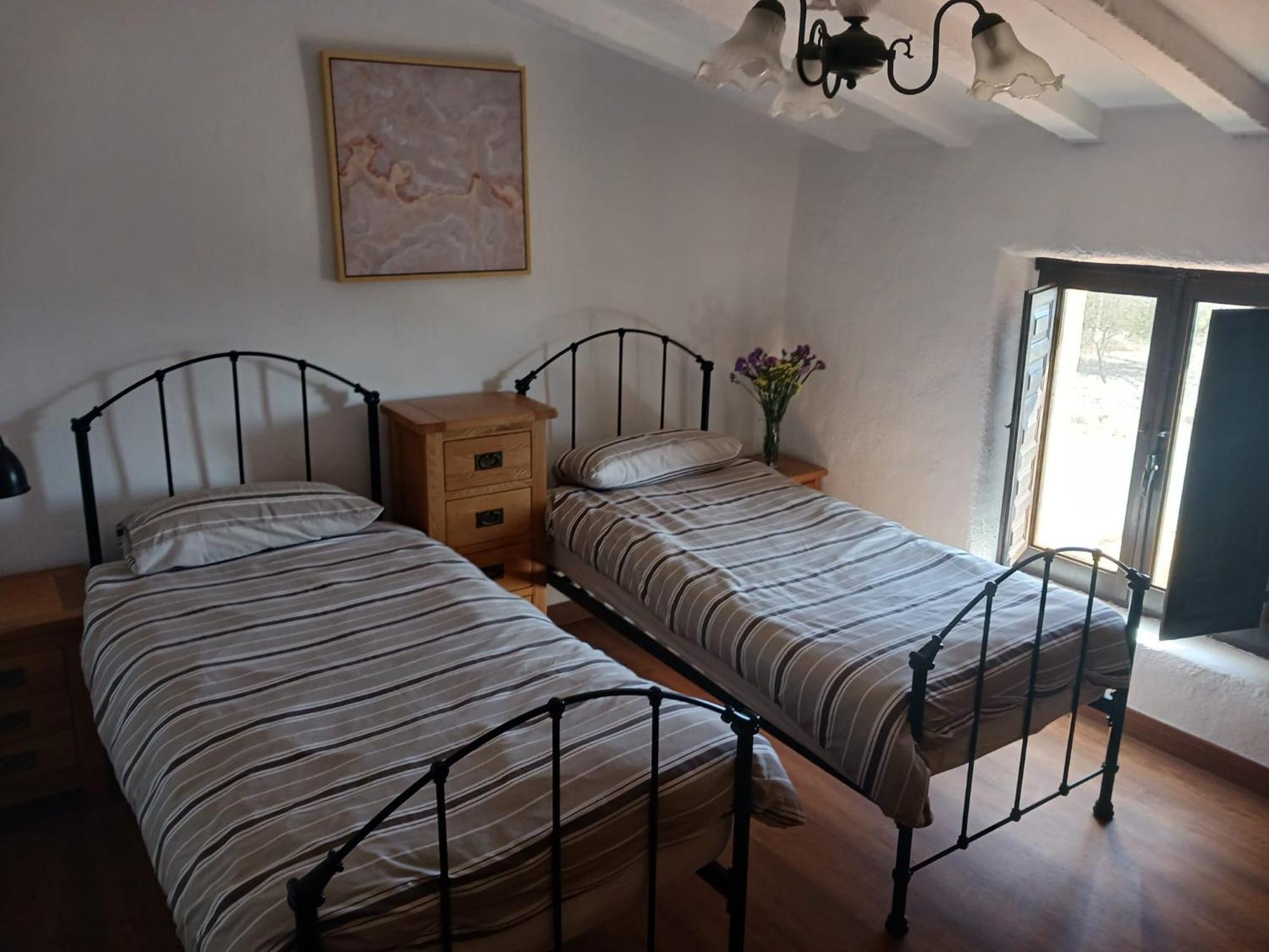 Casa Rural Los Cerezos 阿尔沃斯 外观 照片