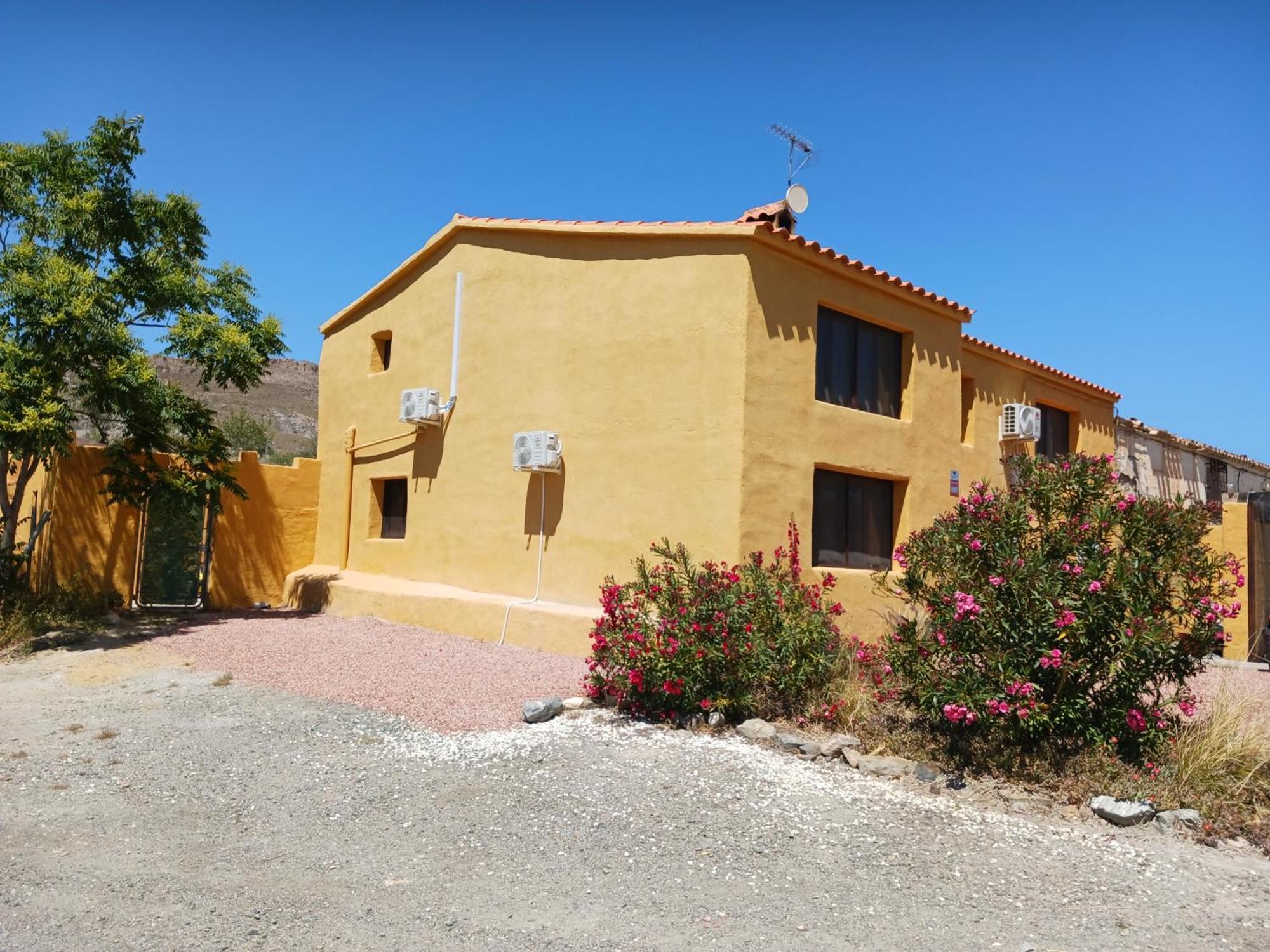 Casa Rural Los Cerezos 阿尔沃斯 外观 照片